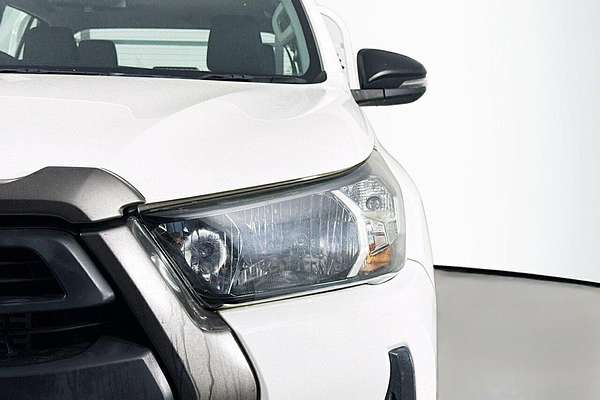 2022 Toyota Hilux SR GUN126R 4X4