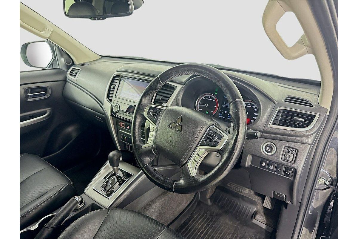 2022 Mitsubishi Triton GSR MR 4X4