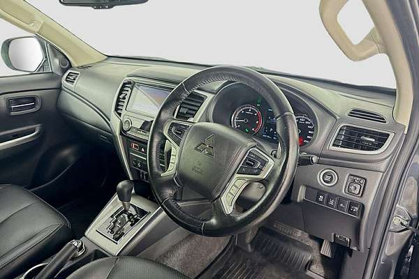 2022 Mitsubishi Triton GSR MR 4X4