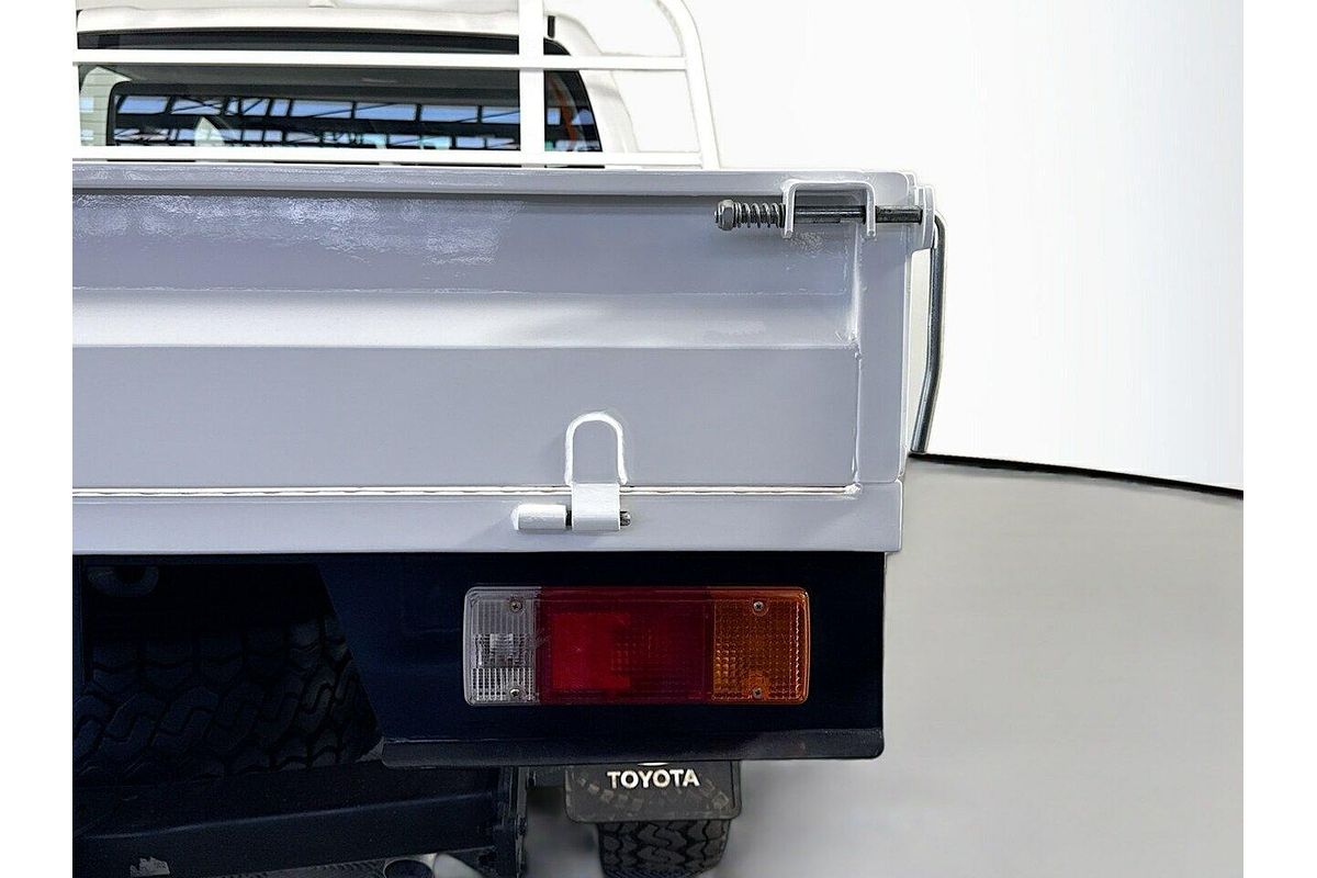 2022 Toyota Hilux SR GUN126R 4X4