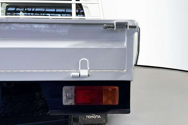 2022 Toyota Hilux SR GUN126R 4X4