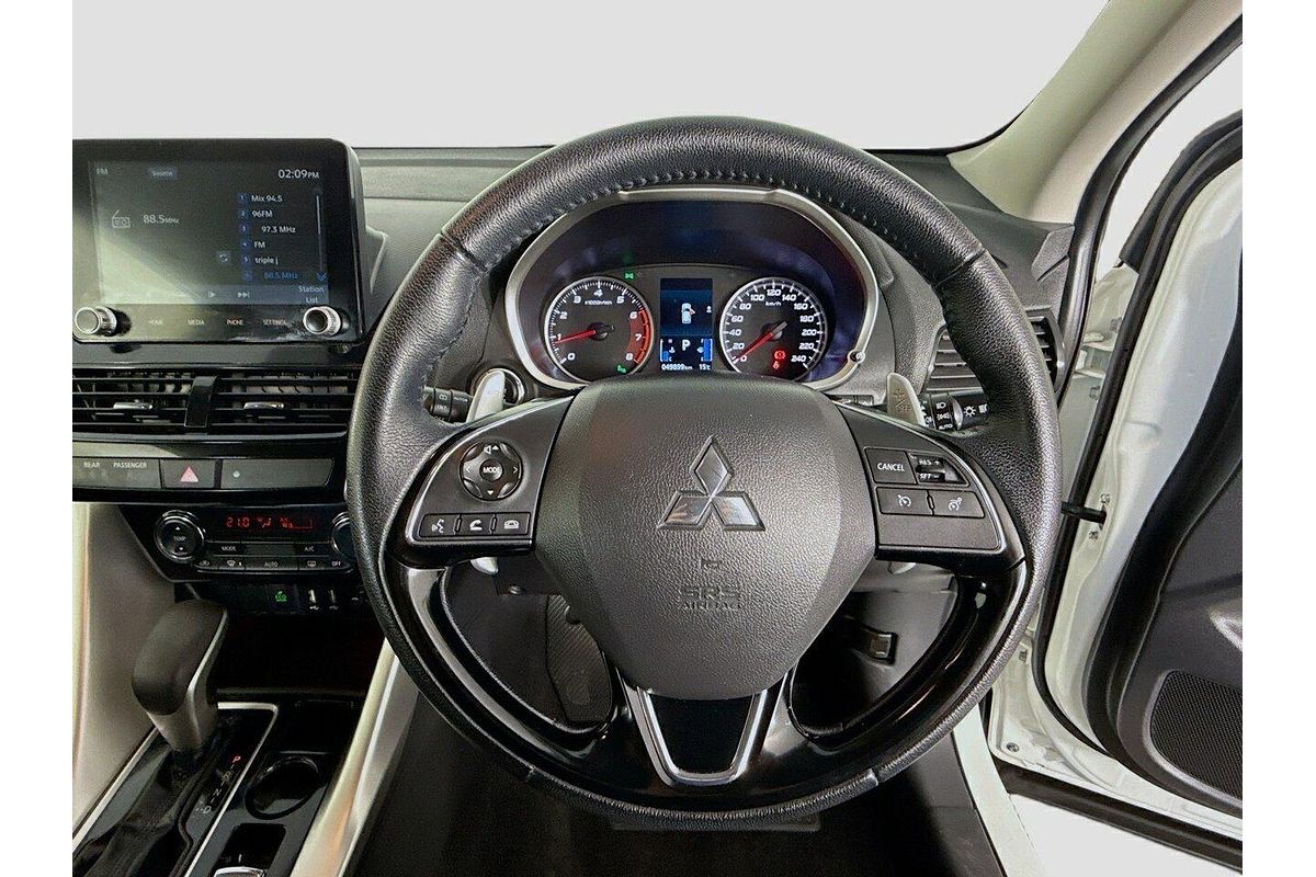 2024 Mitsubishi Eclipse Cross LS YB