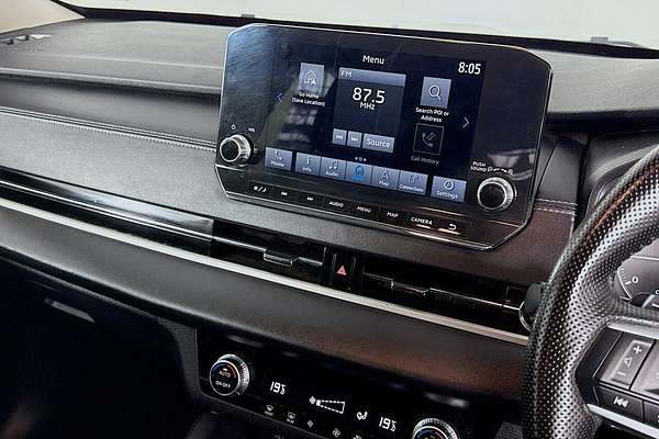 2024 Mitsubishi Outlander LS ZM