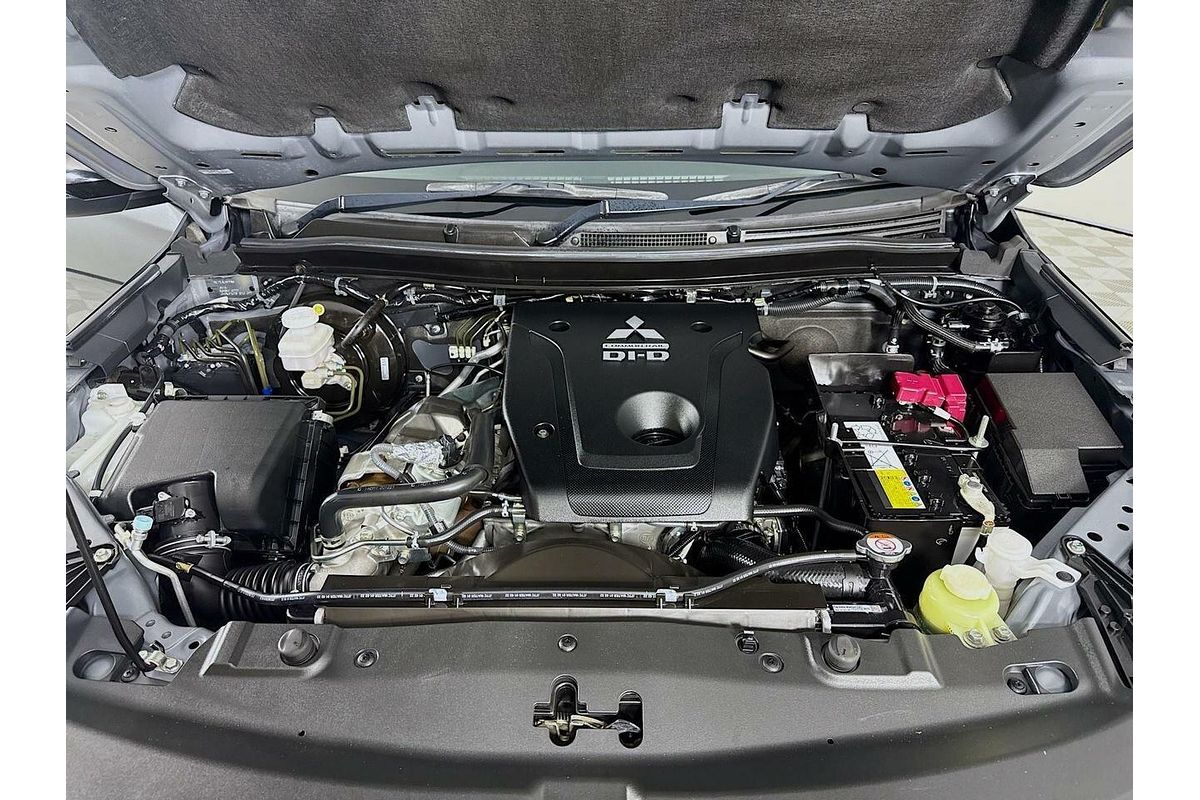 2022 Mitsubishi Triton GSR MR 4X4