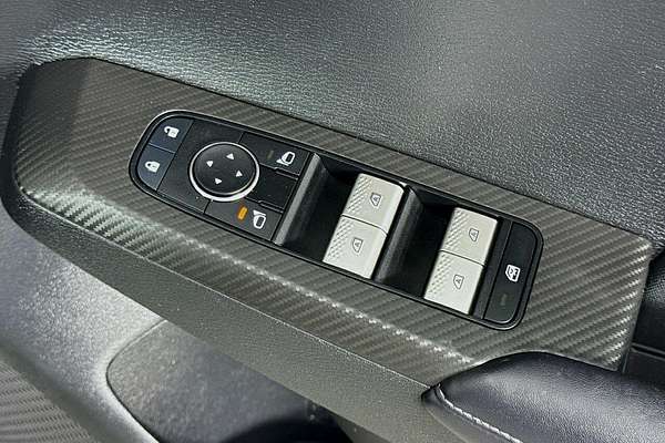 2024 Mitsubishi Outlander ES ZM