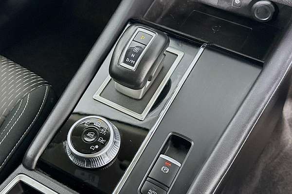 2024 Mitsubishi Outlander LS ZM