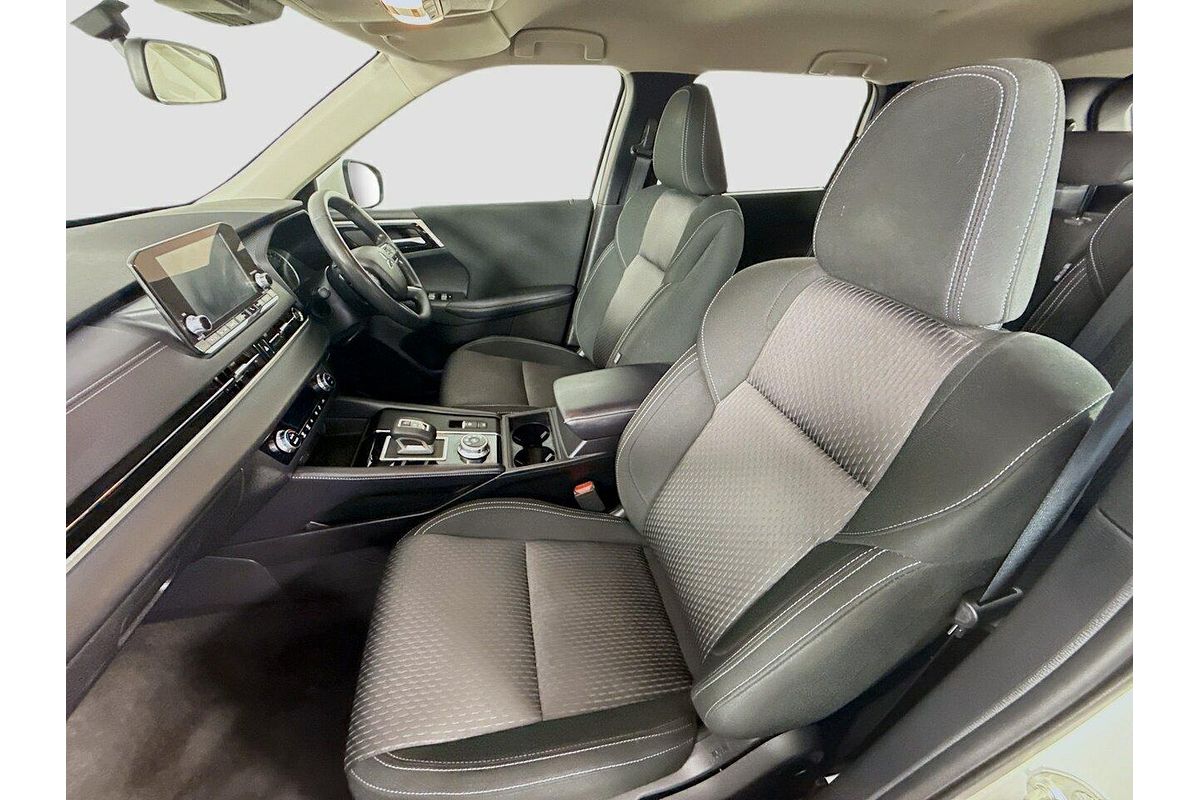 2024 Mitsubishi Outlander ES ZM