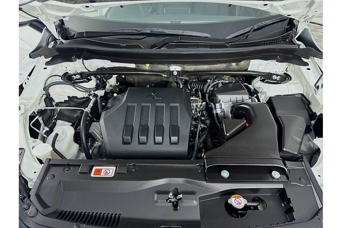 2024 Mitsubishi Eclipse Cross LS YB