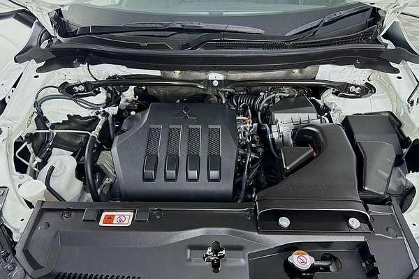 2024 Mitsubishi Eclipse Cross LS YB