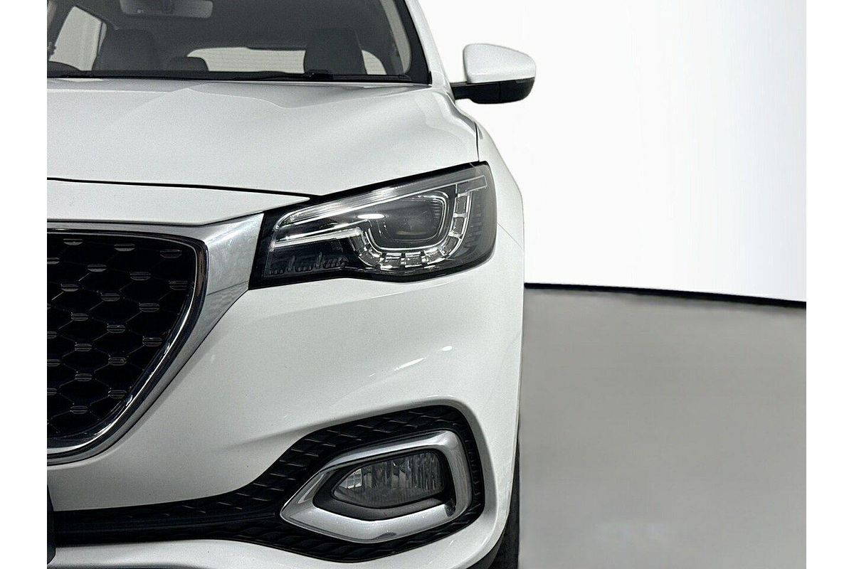 2024 MG HS Excite SAS23