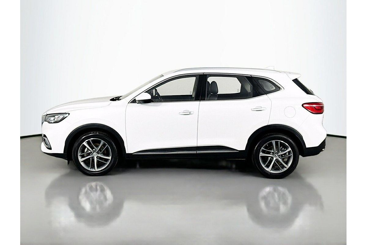 2024 MG HS Excite SAS23