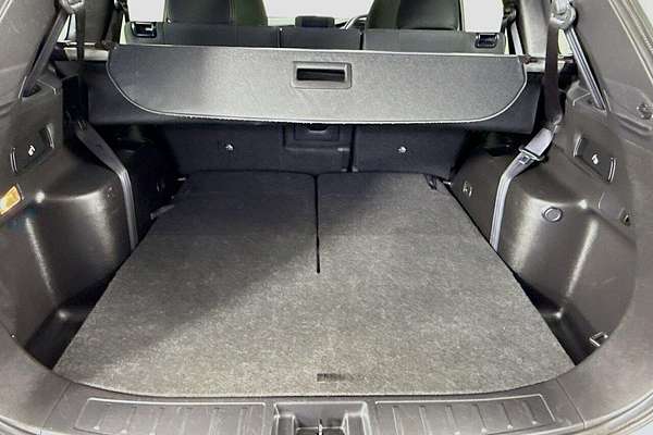 2024 Mitsubishi Outlander LS ZM