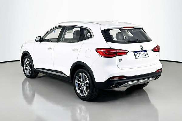 2024 MG HS Excite SAS23