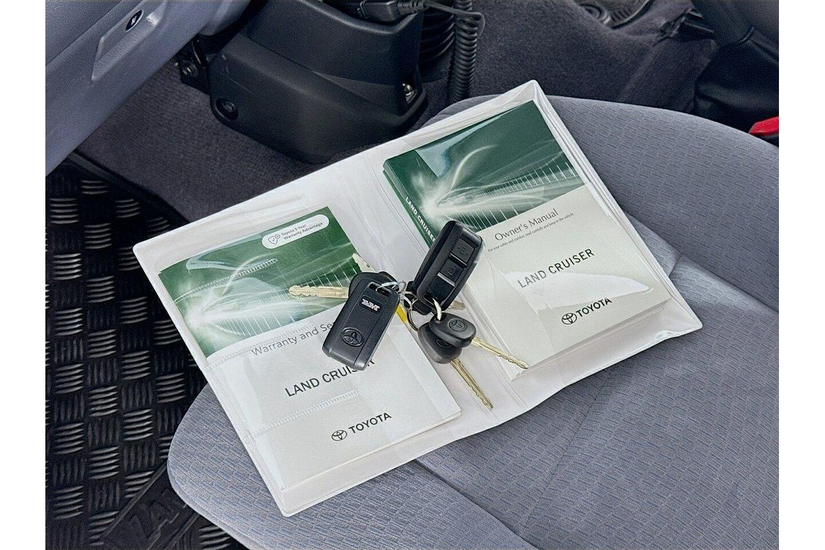 2024 Toyota Landcruiser GXL VDJL79R 4X4