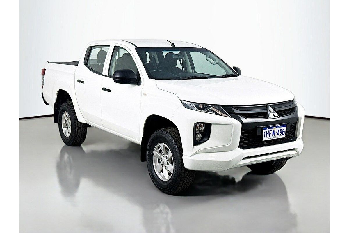 2021 Mitsubishi Triton GLX ADAS MR 4X4