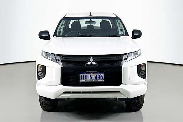 2021 Mitsubishi Triton GLX ADAS MR 4X4