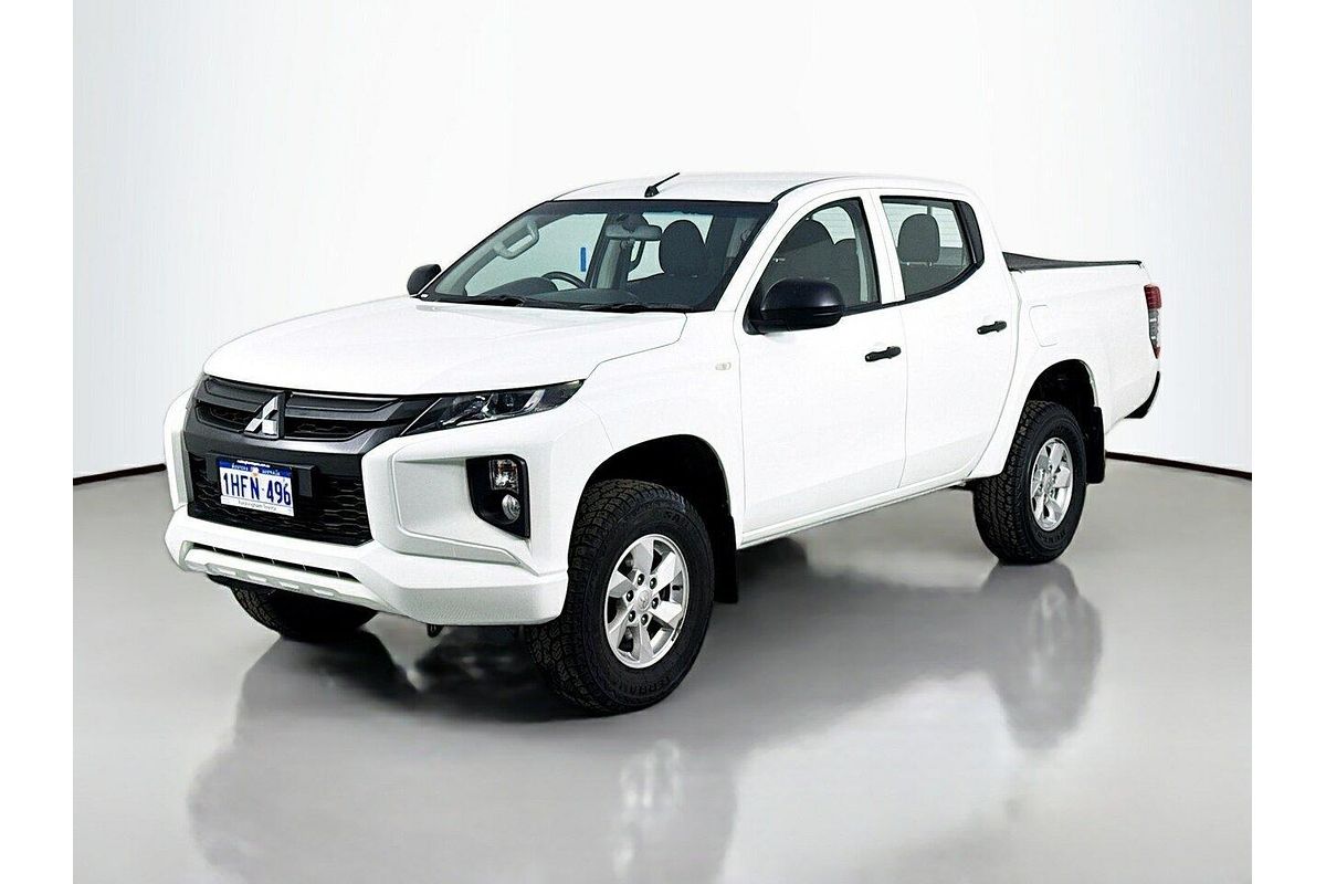 2021 Mitsubishi Triton GLX ADAS MR 4X4