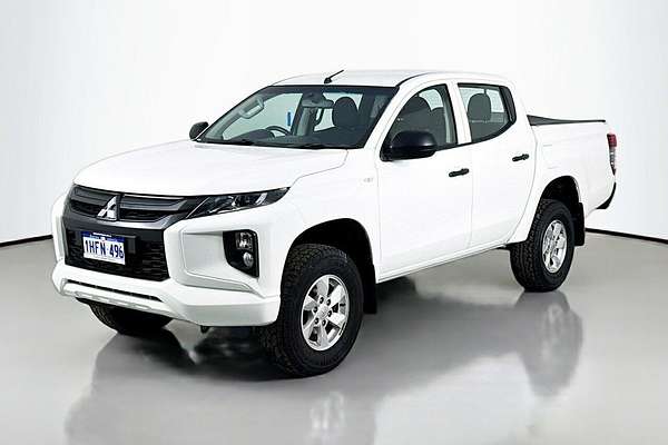 2021 Mitsubishi Triton GLX ADAS MR 4X4
