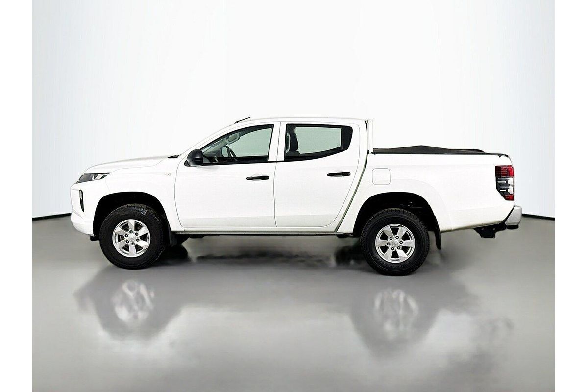 2021 Mitsubishi Triton GLX ADAS MR 4X4