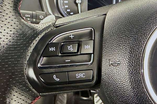 2024 MG HS Excite SAS23