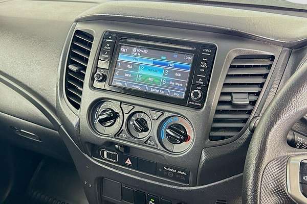 2021 Mitsubishi Triton GLX ADAS MR 4X4