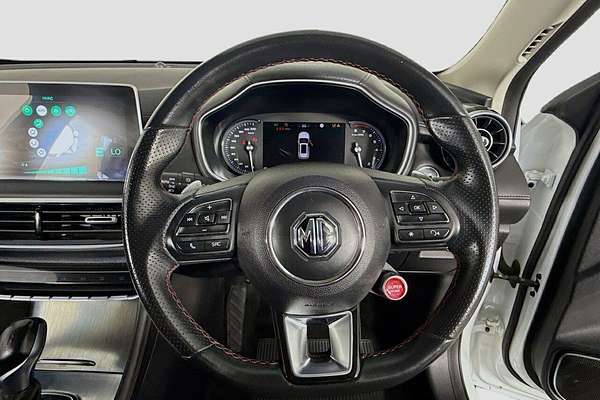 2024 MG HS Excite SAS23