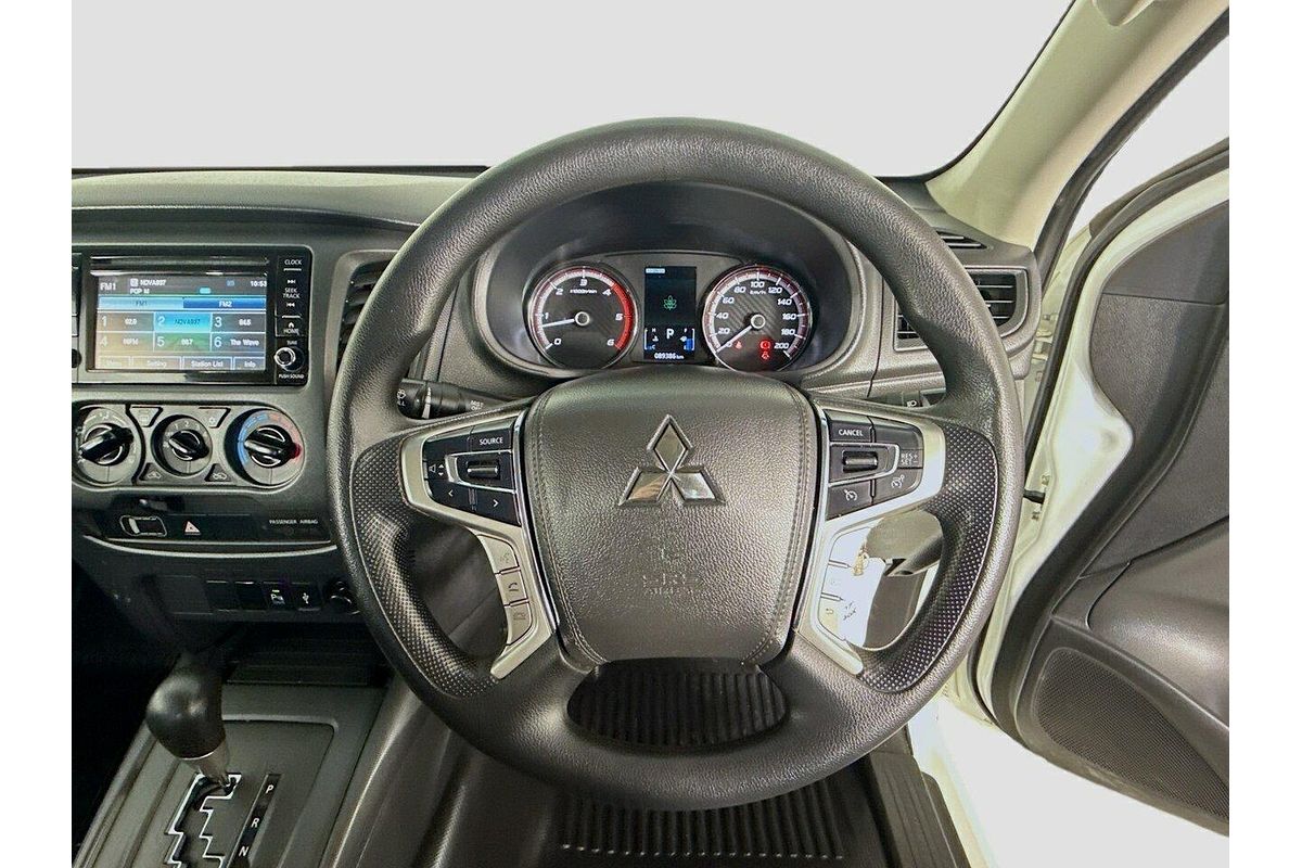 2021 Mitsubishi Triton GLX ADAS MR 4X4