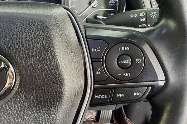 2021 Toyota Camry SL AXVH70R