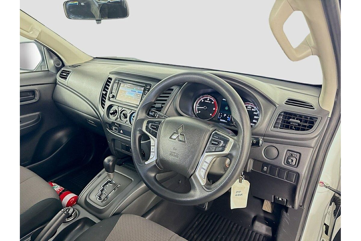 2021 Mitsubishi Triton GLX ADAS MR 4X4