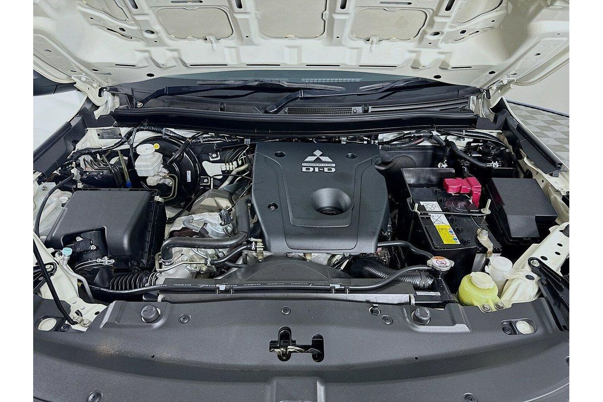 2021 Mitsubishi Triton GLX ADAS MR 4X4