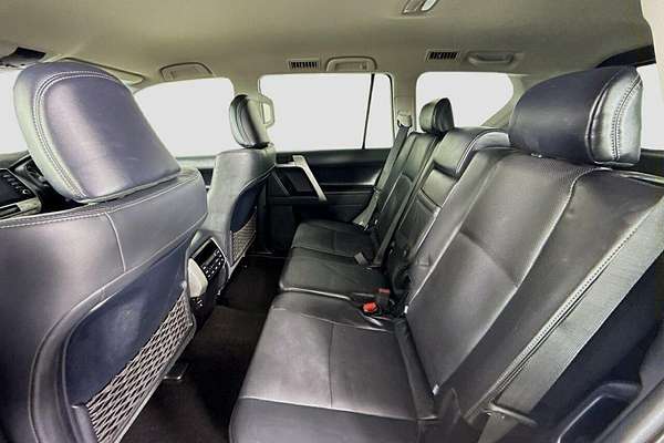 2022 Toyota Landcruiser Prado VX GDJ150R
