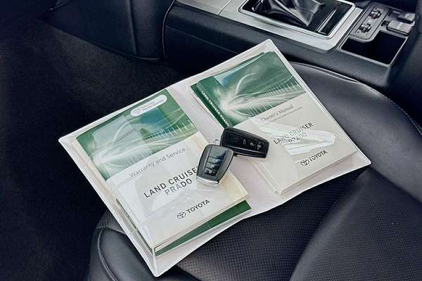 2022 Toyota Landcruiser Prado VX GDJ150R