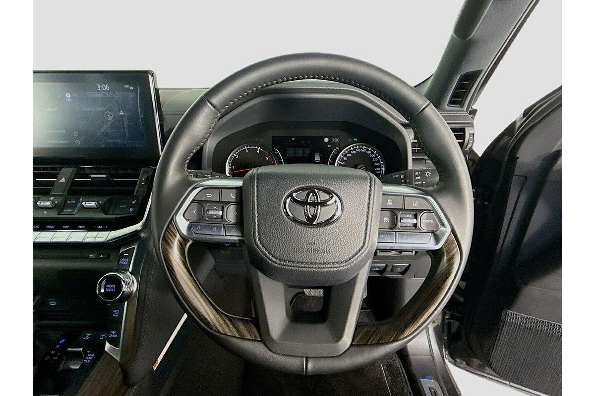 2024 Toyota Landcruiser VX FJA300R