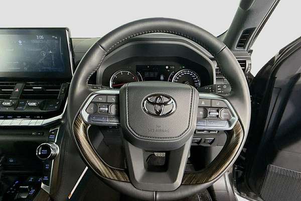 2024 Toyota Landcruiser VX FJA300R