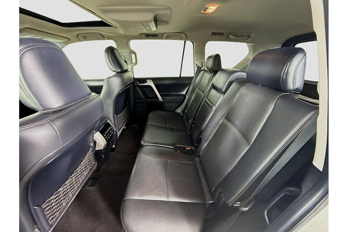 2020 Toyota Landcruiser Prado Kakadu GDJ150R