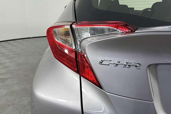 2023 Toyota C-HR GXL NGX10R