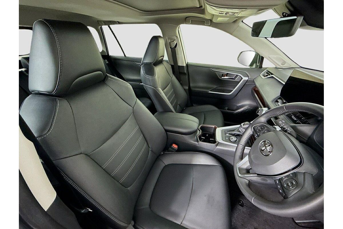 2025 Toyota RAV4 Cruiser AXAH54R