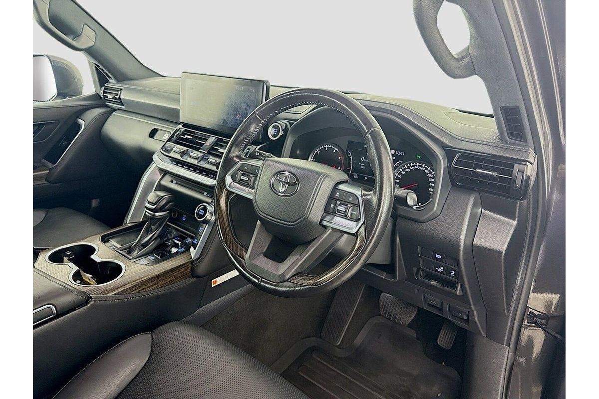 2023 Toyota Landcruiser VX FJA300R