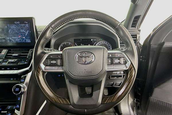 2023 Toyota Landcruiser VX FJA300R