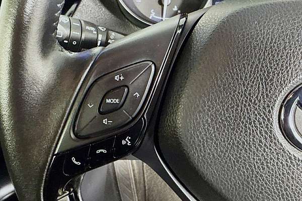 2023 Toyota C-HR GXL NGX10R