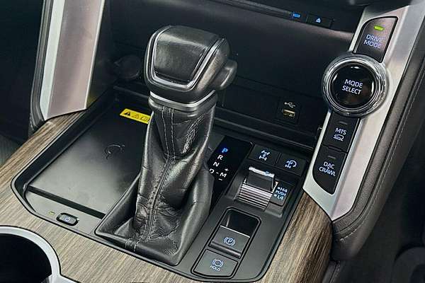 2023 Toyota Landcruiser VX FJA300R