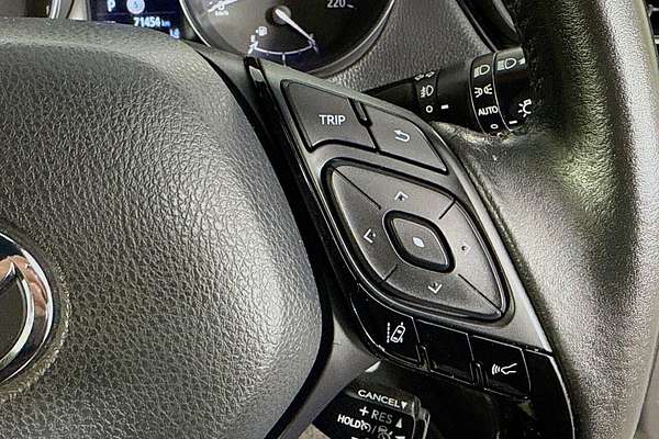 2023 Toyota C-HR GXL NGX10R