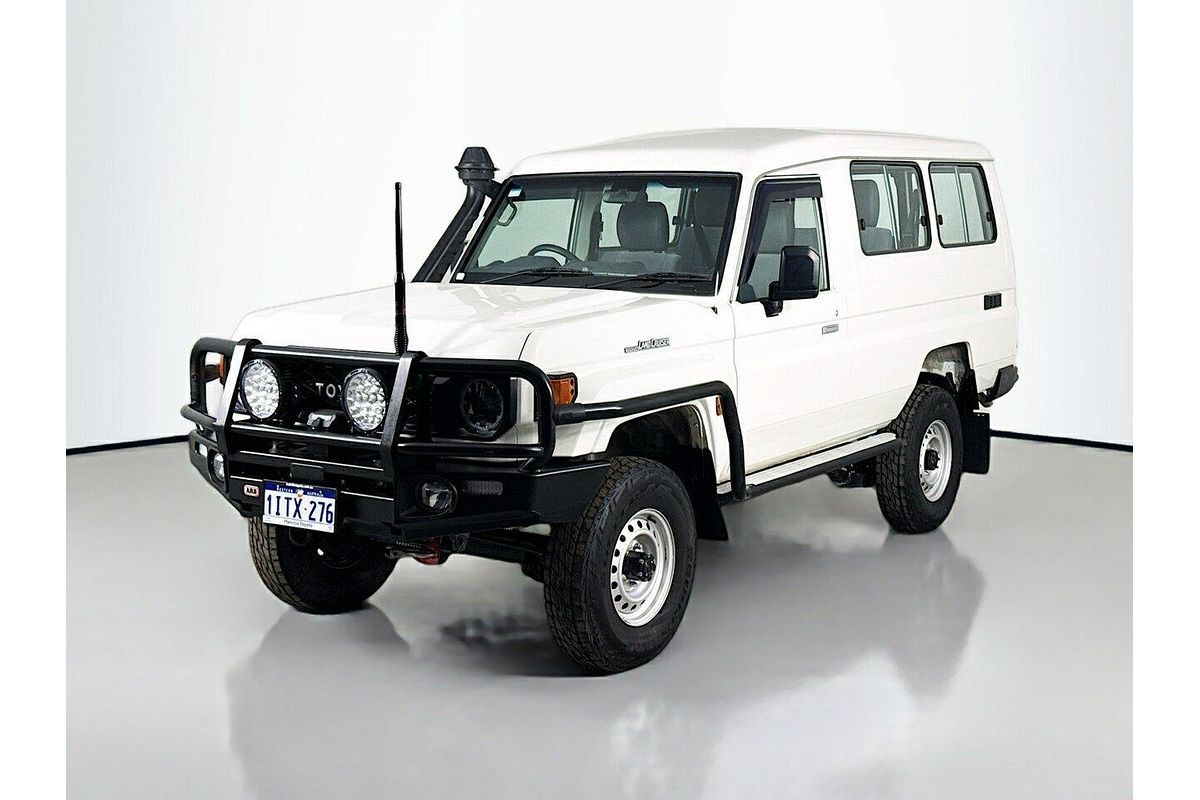 2023 Toyota Landcruiser GXL Troopcarrier VDJL78R