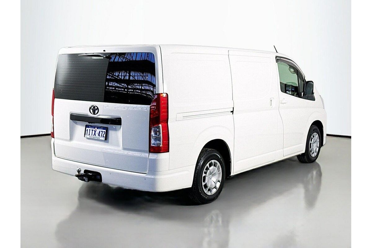2022 Toyota Hiace GDH300R LWB