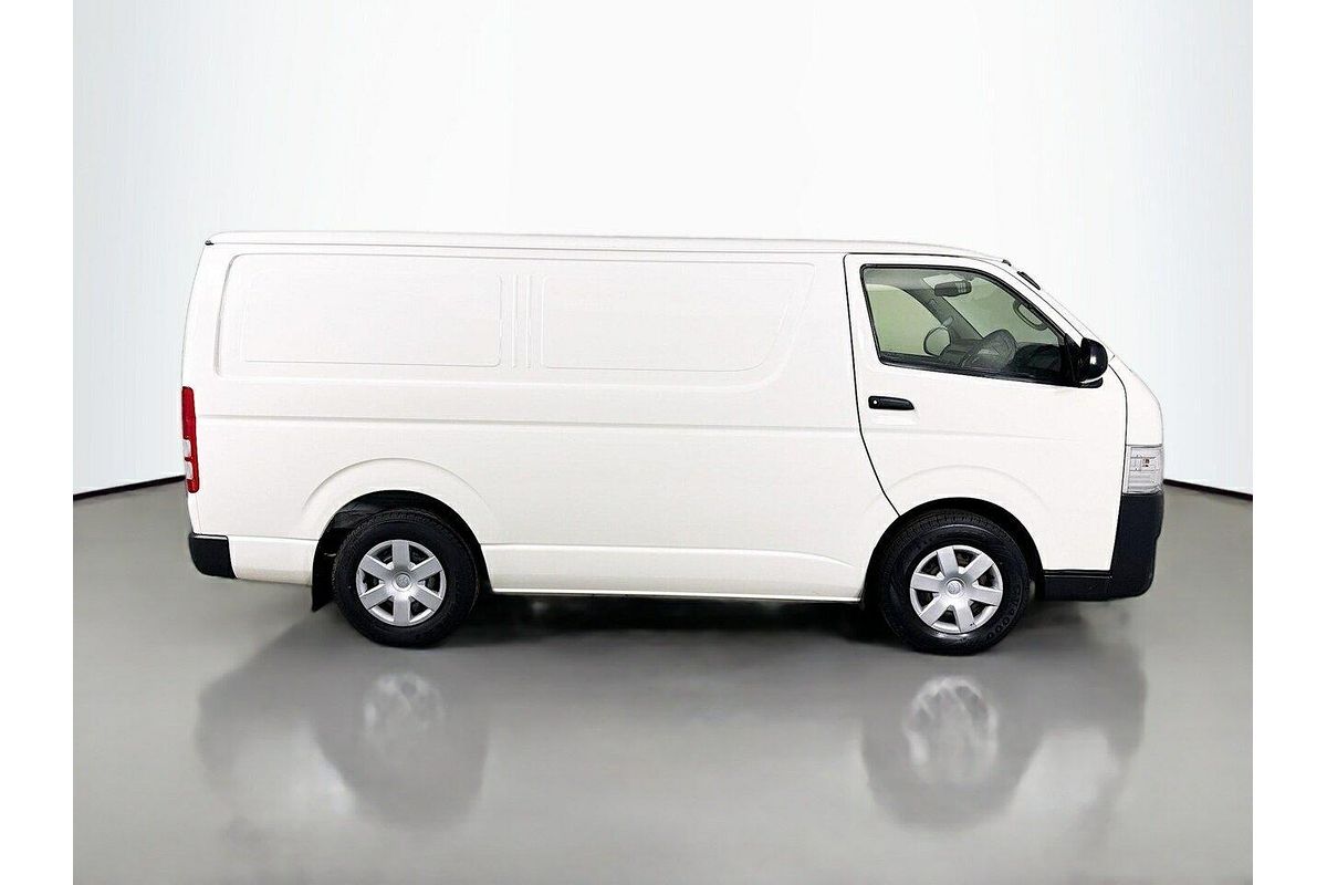 2018 Toyota Hiace TRH201R LWB