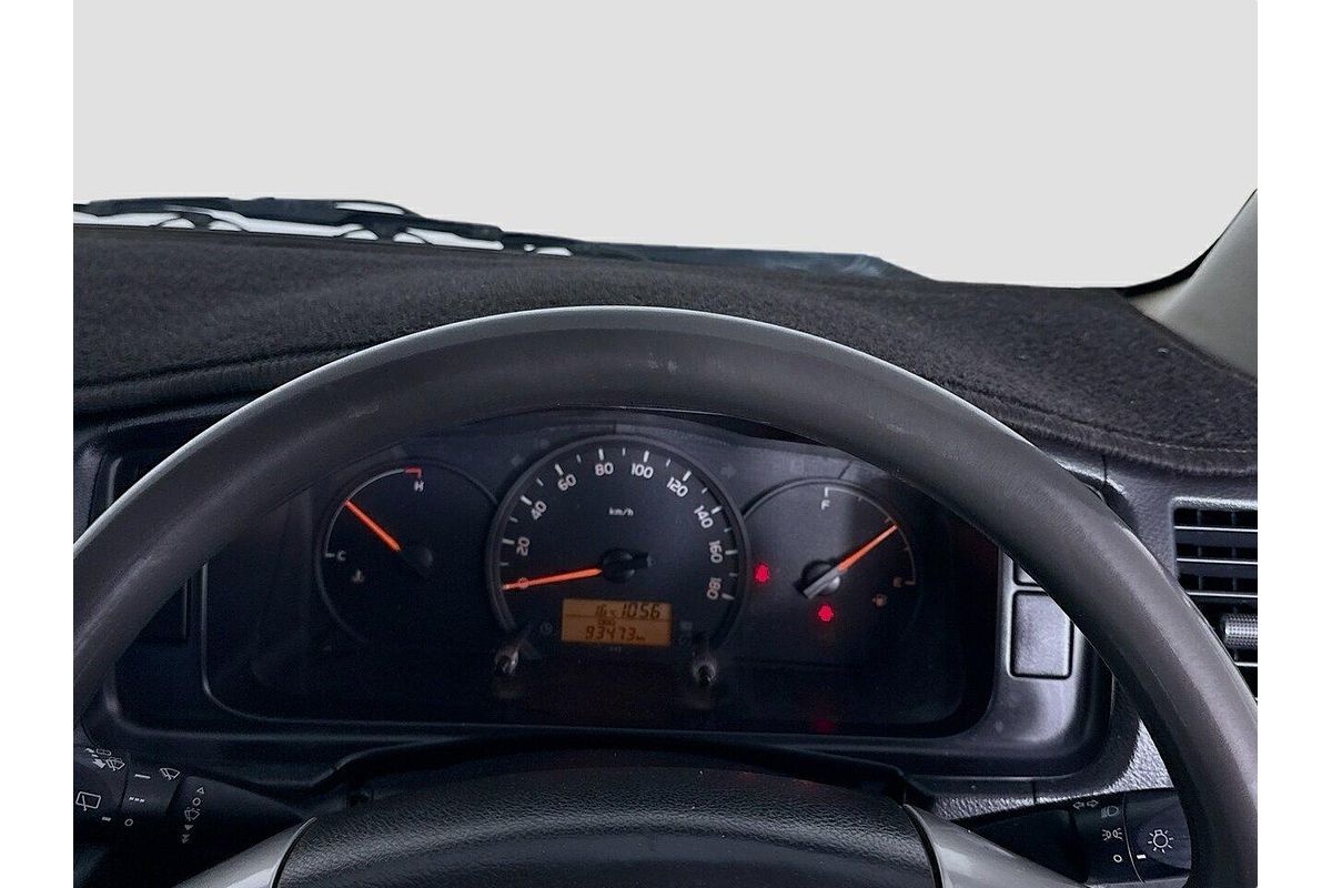 2018 Toyota Hiace TRH201R LWB