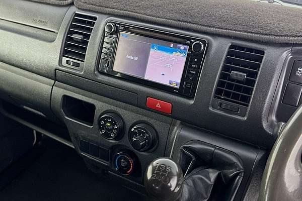 2018 Toyota Hiace TRH201R LWB