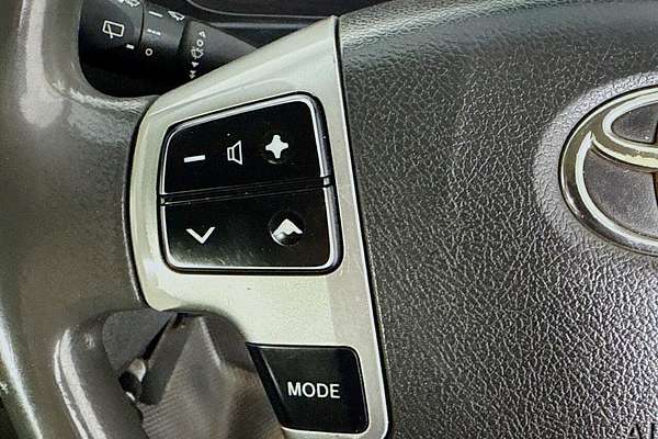 2018 Toyota Hiace TRH201R LWB