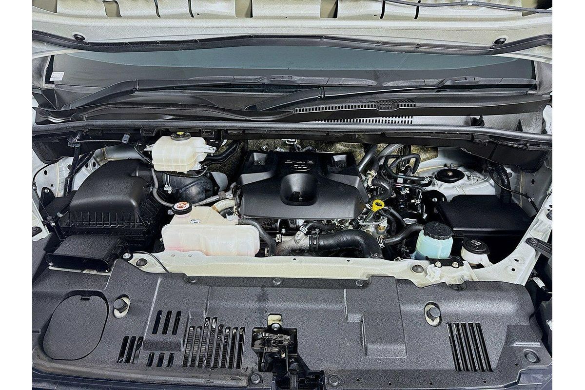 2022 Toyota Hiace GDH300R LWB