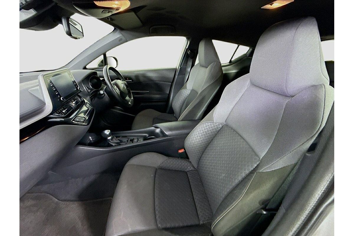 2023 Toyota C-HR GXL NGX10R